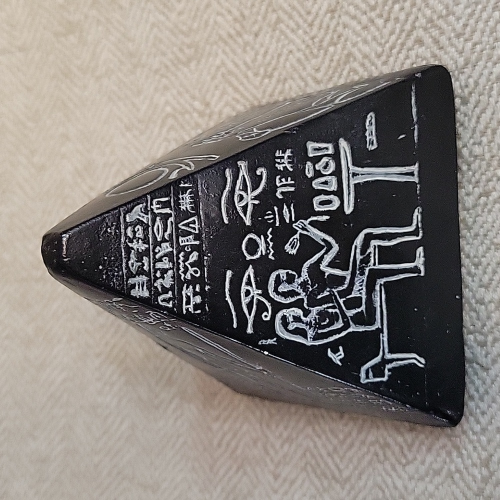 VINTAGE Black EGYPTIAN Pyramid with Hieroglyphics Paperweight Decor Accent - Picture 1 of 8